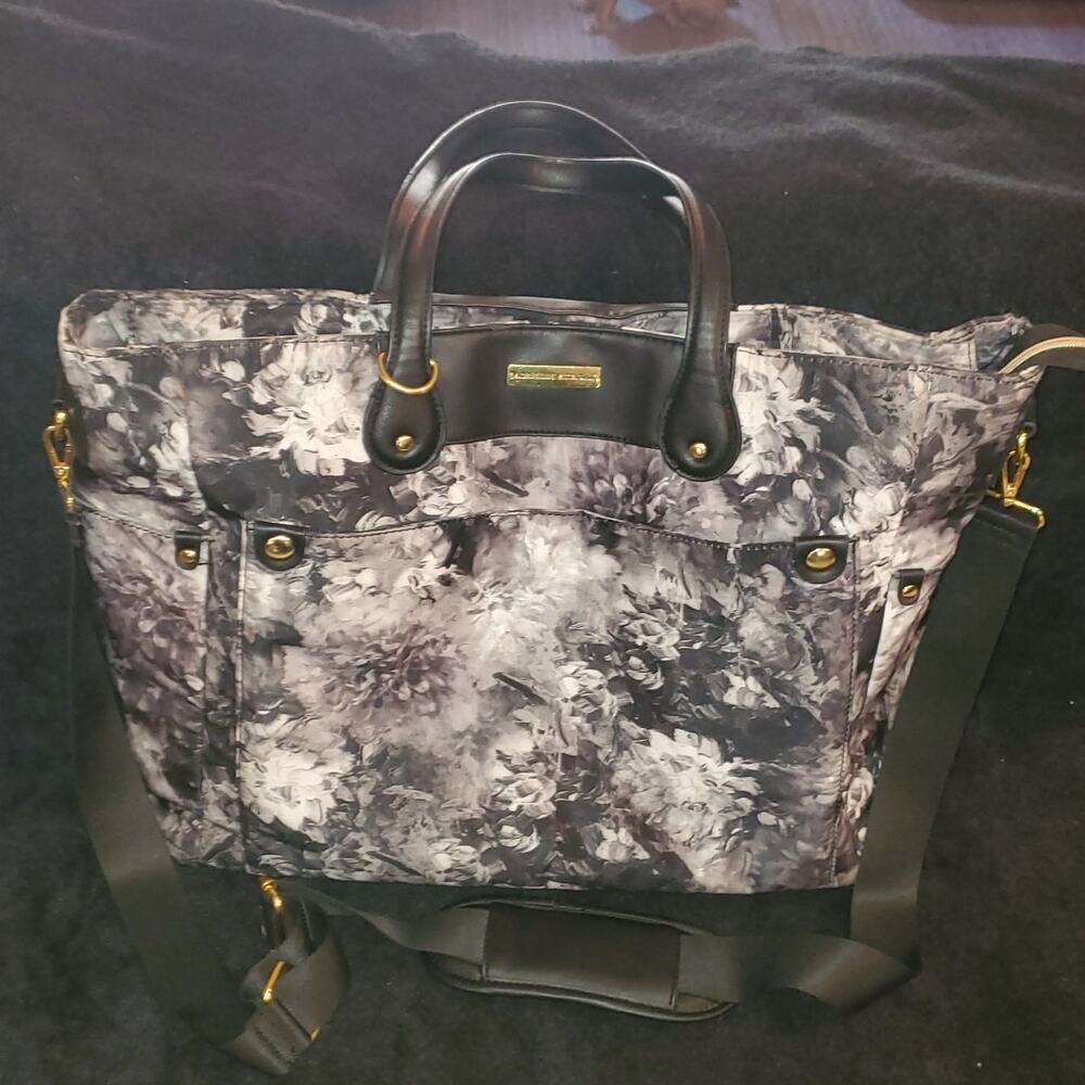 Adrienne Vittadini Black White Floral Paintbrush Duffel Travel Bag